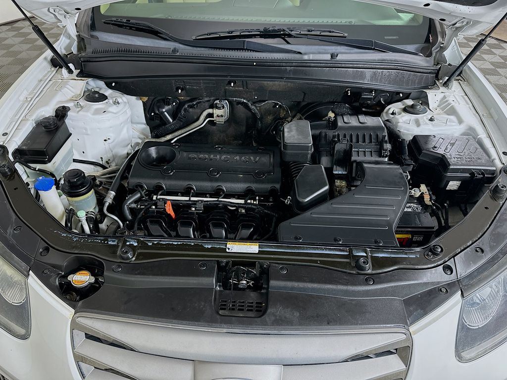 Thumbnail: 2012 Hyundai Santa Fe - 28