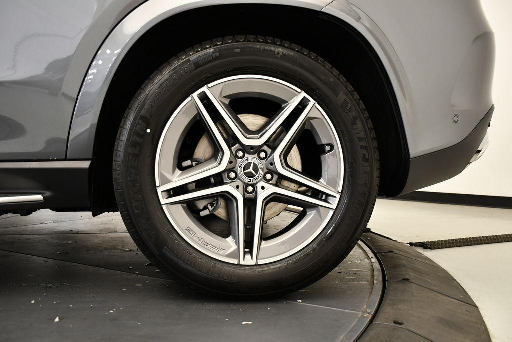 Thumbnail: 2026 Mercedes-Benz GLE - 14