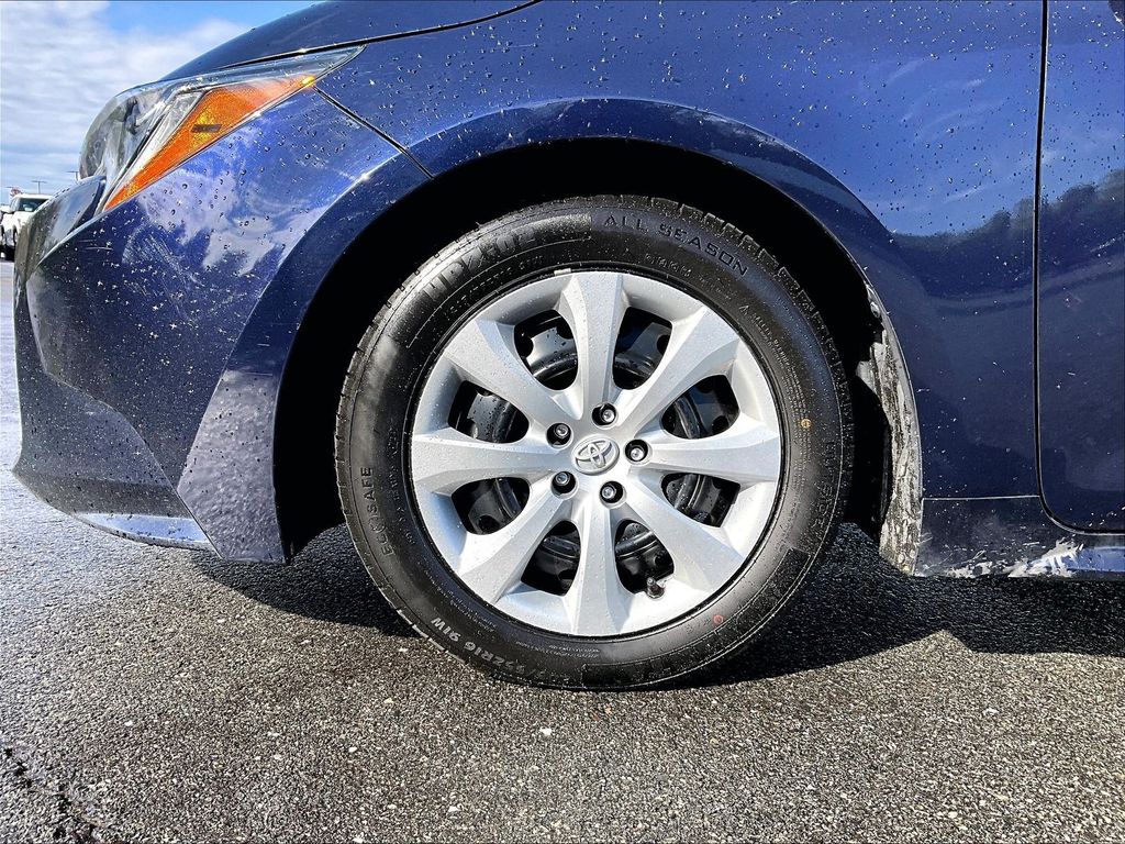 2024 Toyota Corolla — photo 7