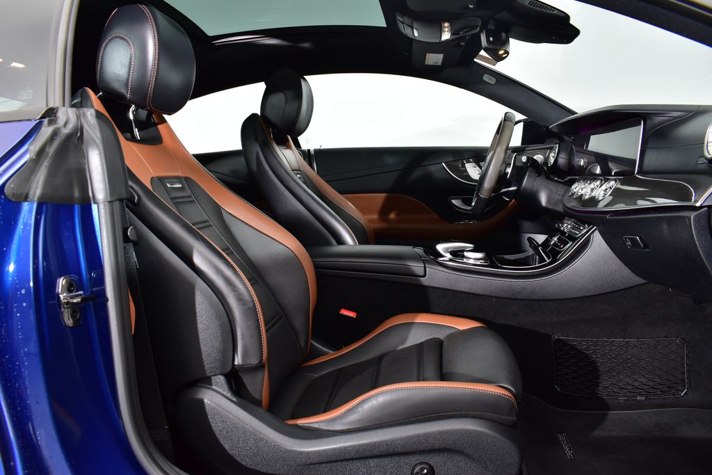 Thumbnail: 2020 Mercedes-Benz E-Class - 24