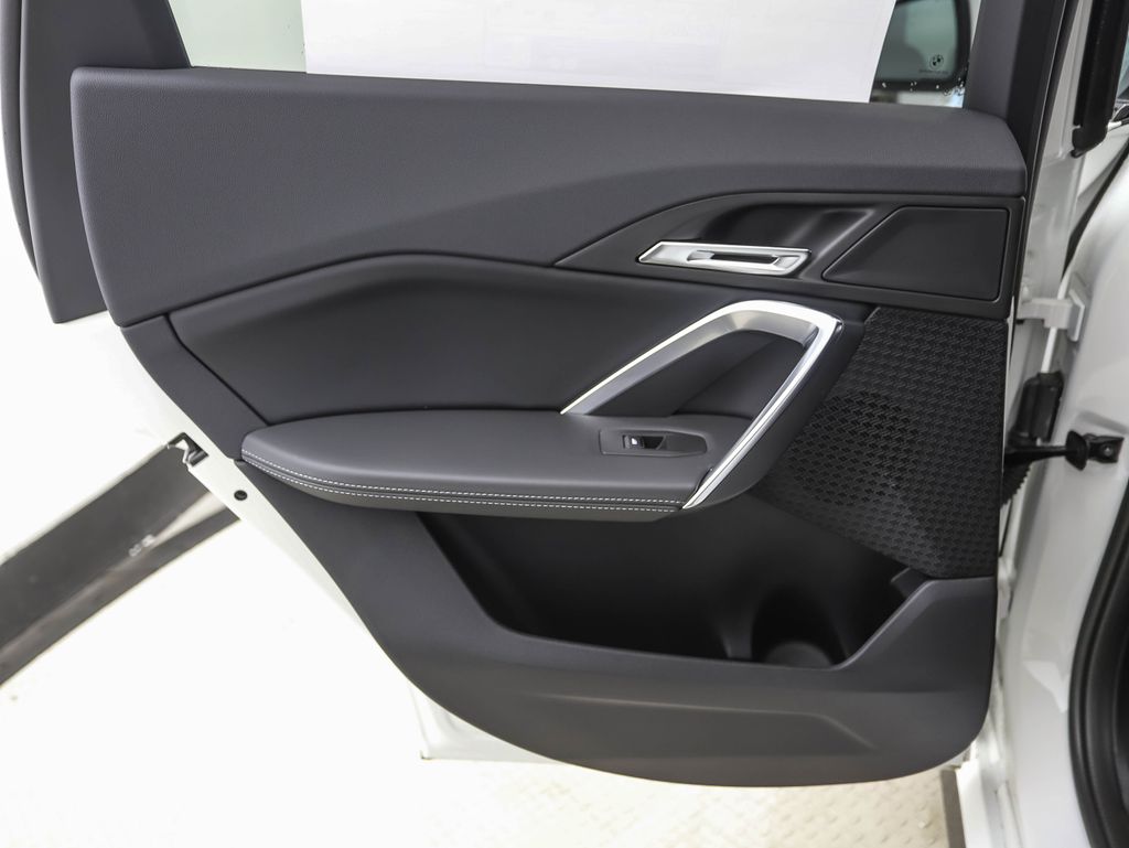 Thumbnail: 2026 BMW X1 - 21