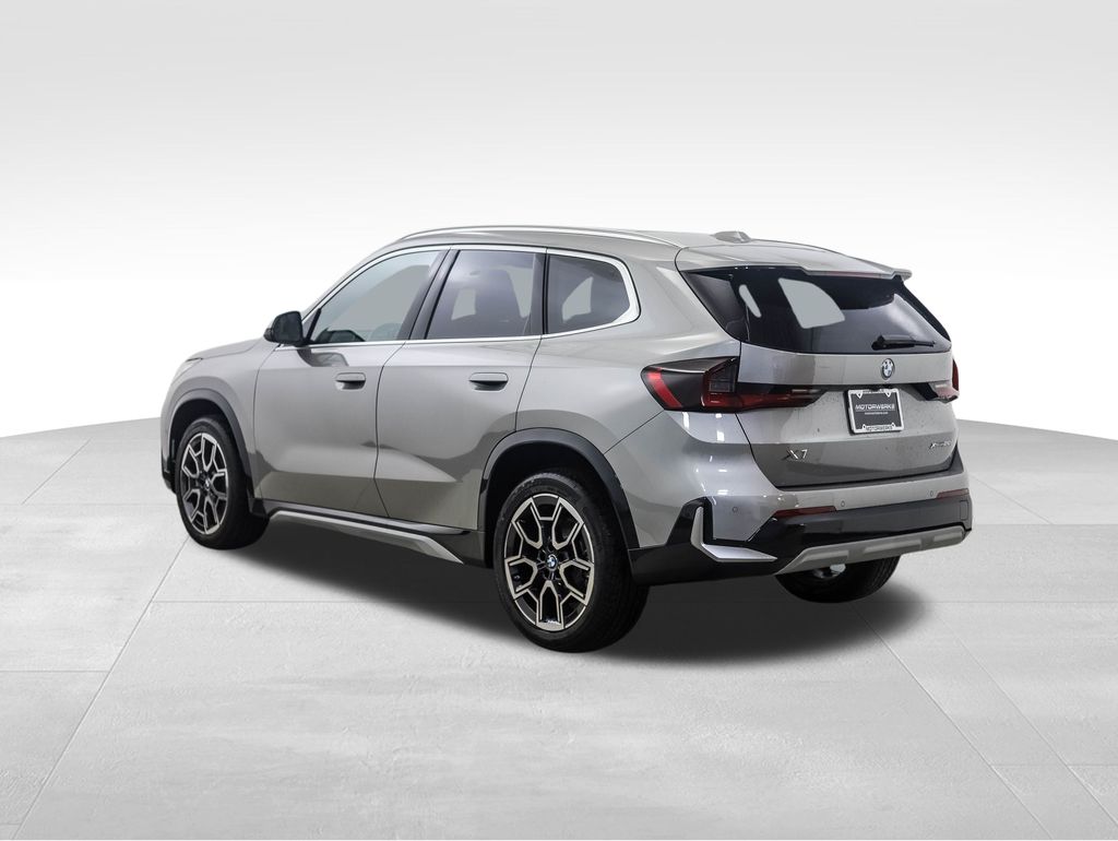 Thumbnail: 2026 BMW X1 - 4