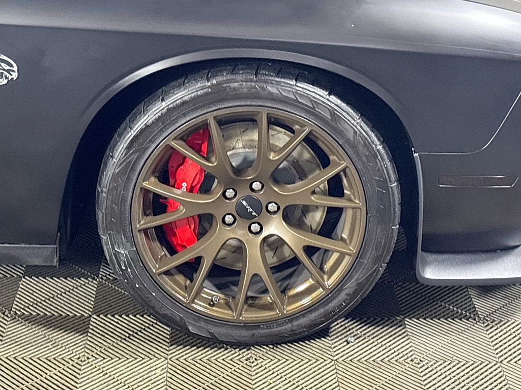 2015 Dodge Challenger SRT Hellcat