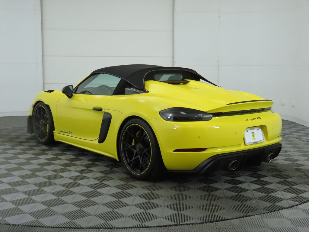 2024 Porsche   7