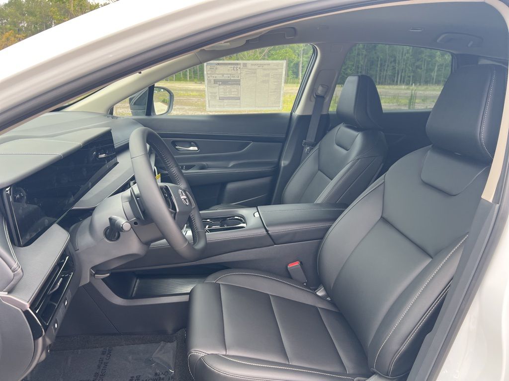 2025 Everest White Pearl Tricoat Nissan Murano SV FWD SUV