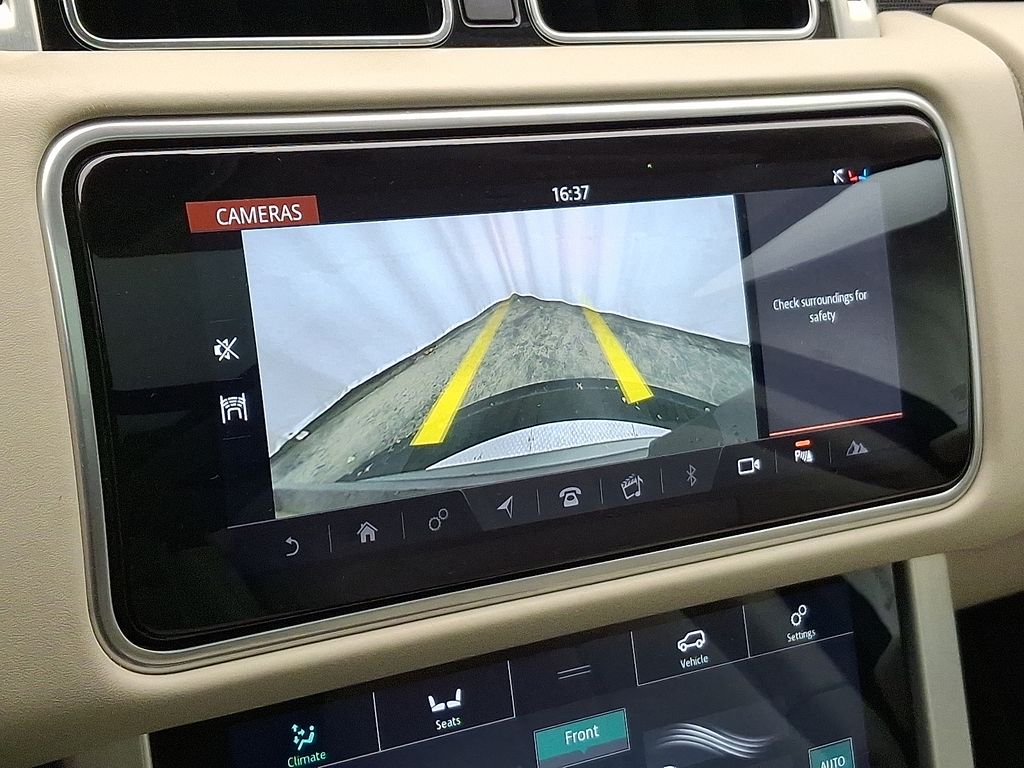 Thumbnail: 2022 Land Rover Range Rover - 20