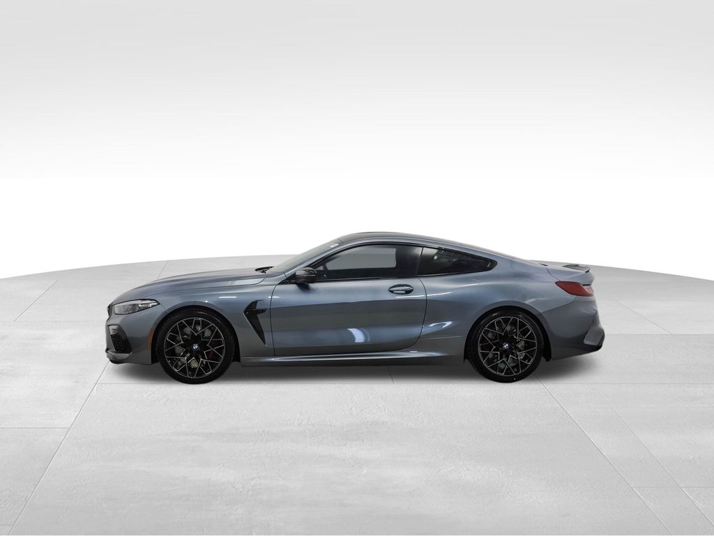 2022 BMW M8 Competition 2