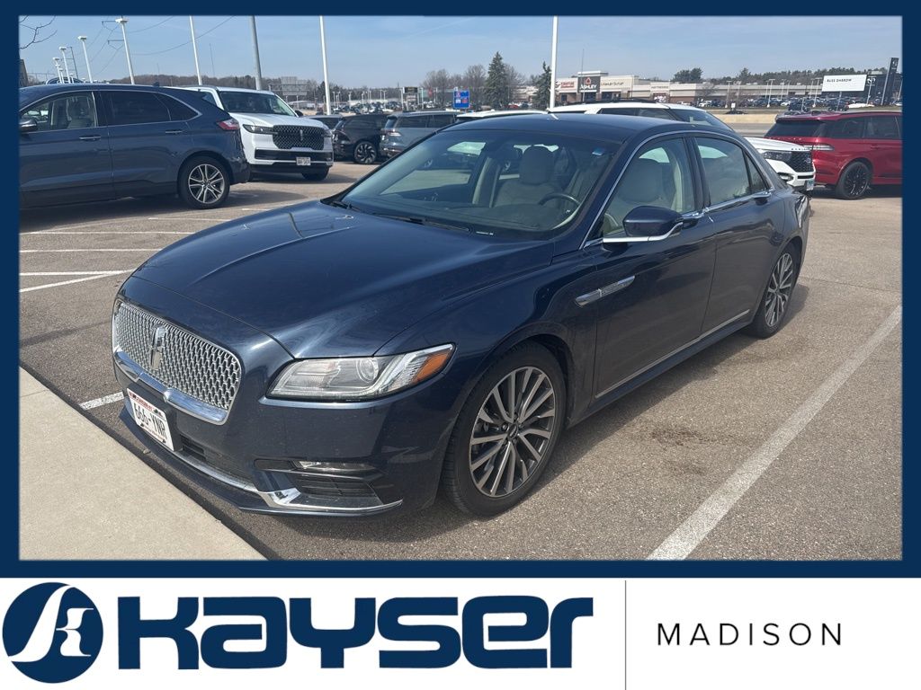 2017 Lincoln Continental Select