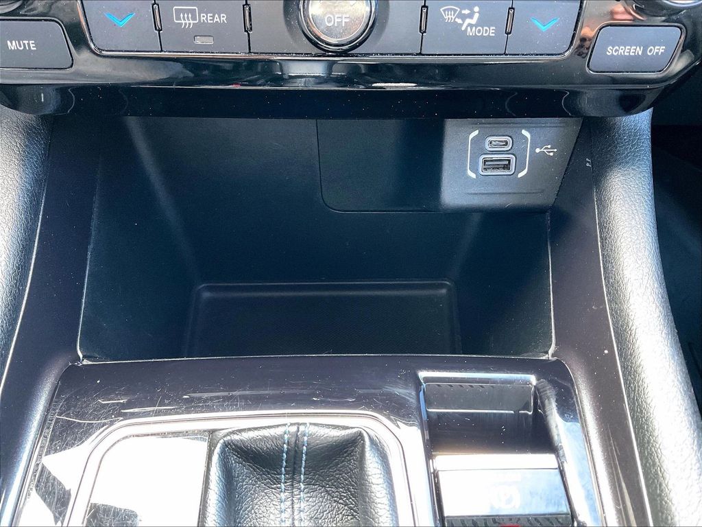 2022 Jeep Compass — photo 24