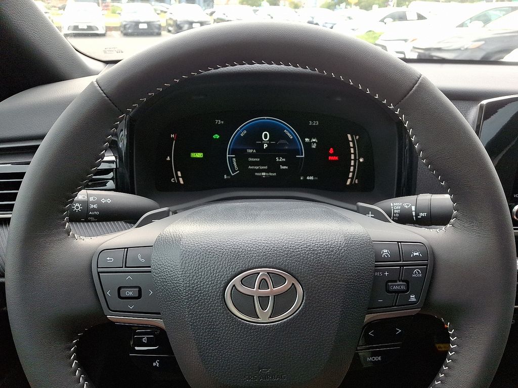 Thumbnail: 2025 Toyota Camry - 19