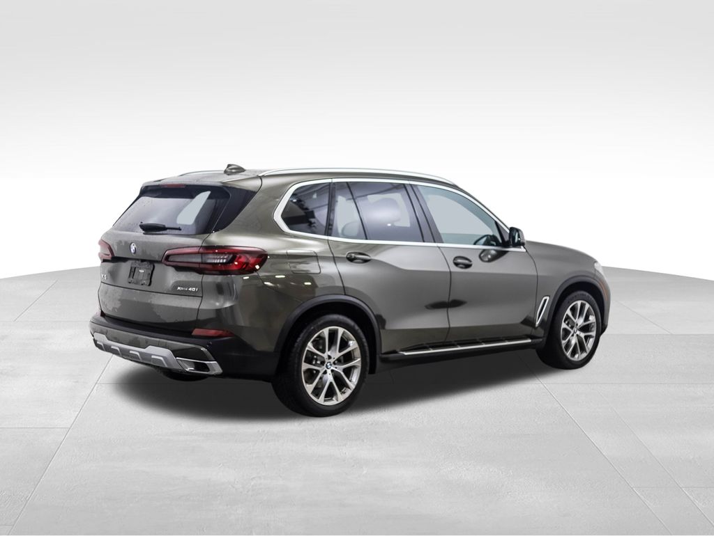 2022 BMW X5 xDrive40i 5