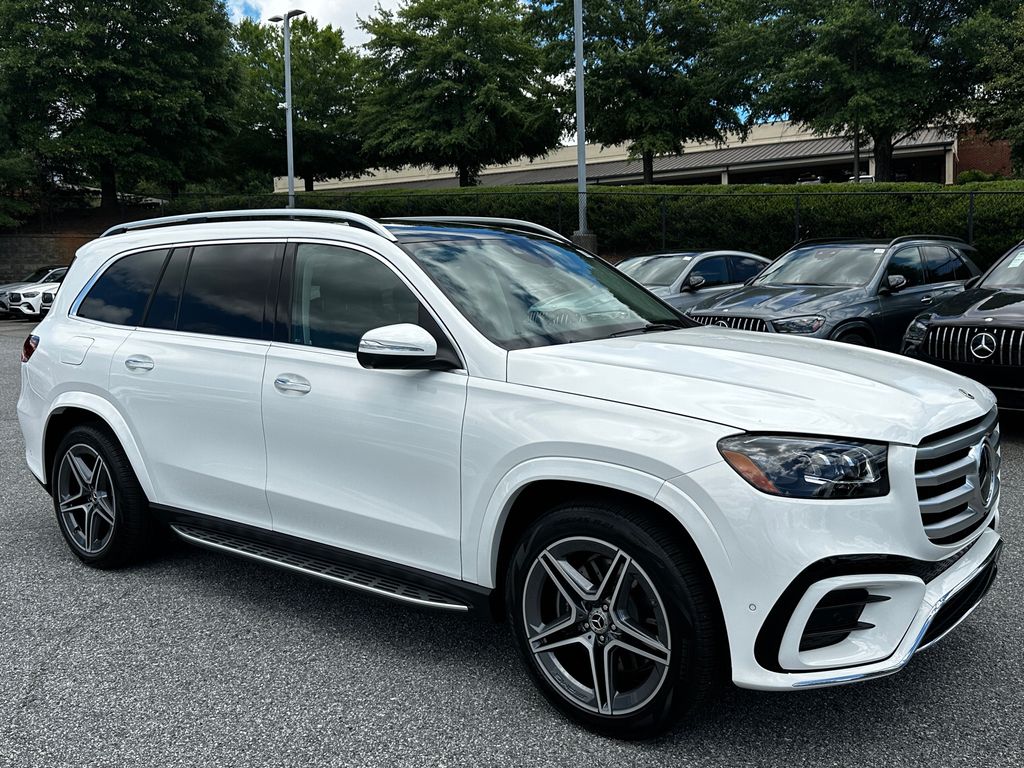 2025 Mercedes-Benz GLS 450 4MATIC