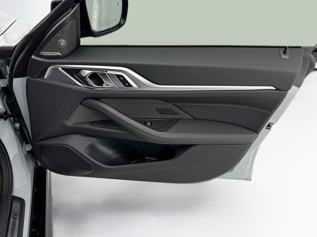 Thumbnail: 2024 BMW i4 - 24