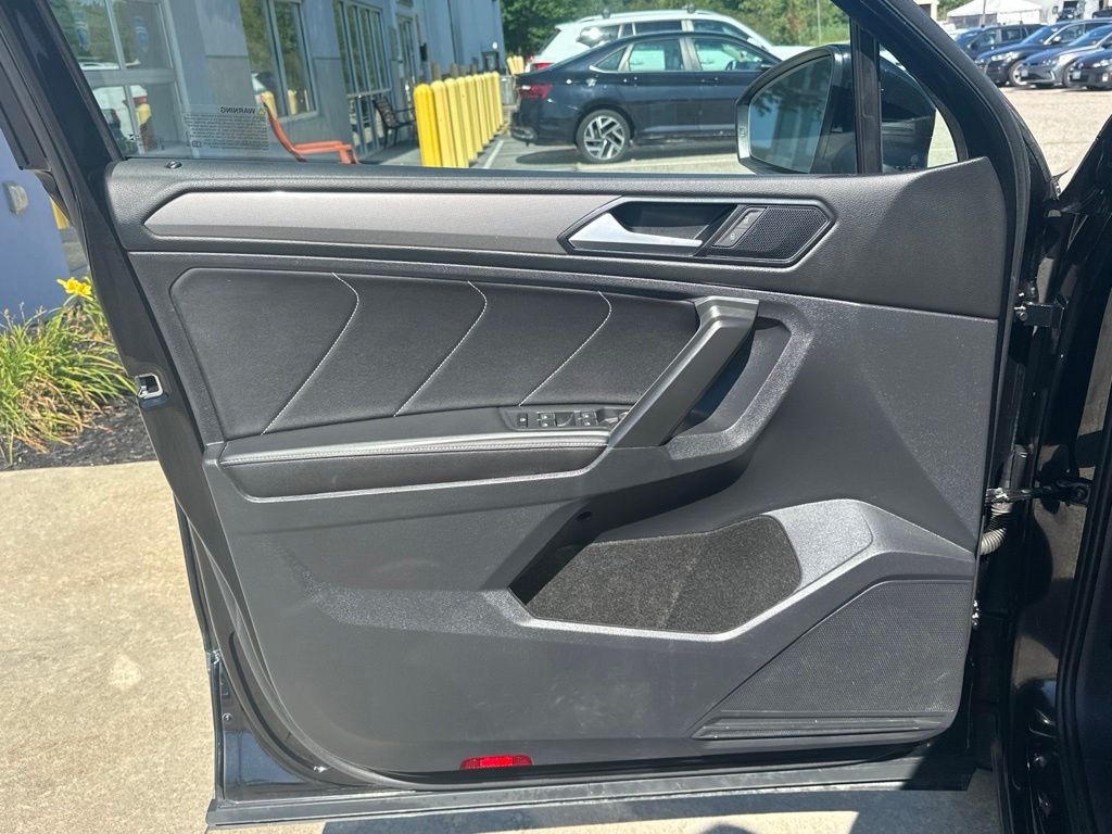 Used 2023 Volkswagen Tiguan SUV