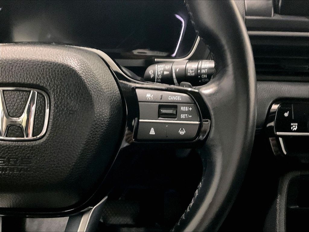 2023 Honda Pilot — photo 25