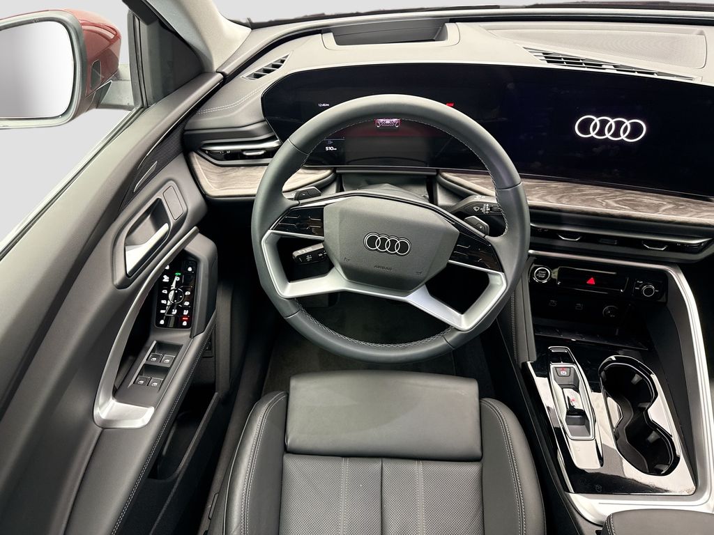 Thumbnail: 2025 Audi Q5 - 10