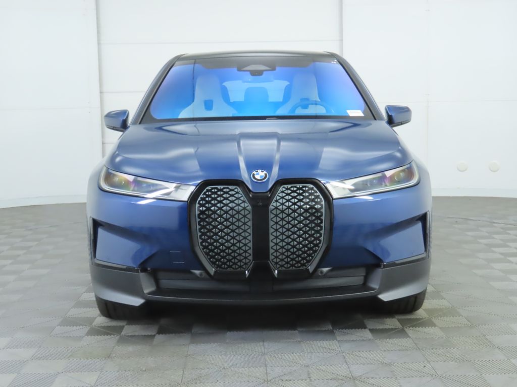 2025 BMW iX xDrive50 2