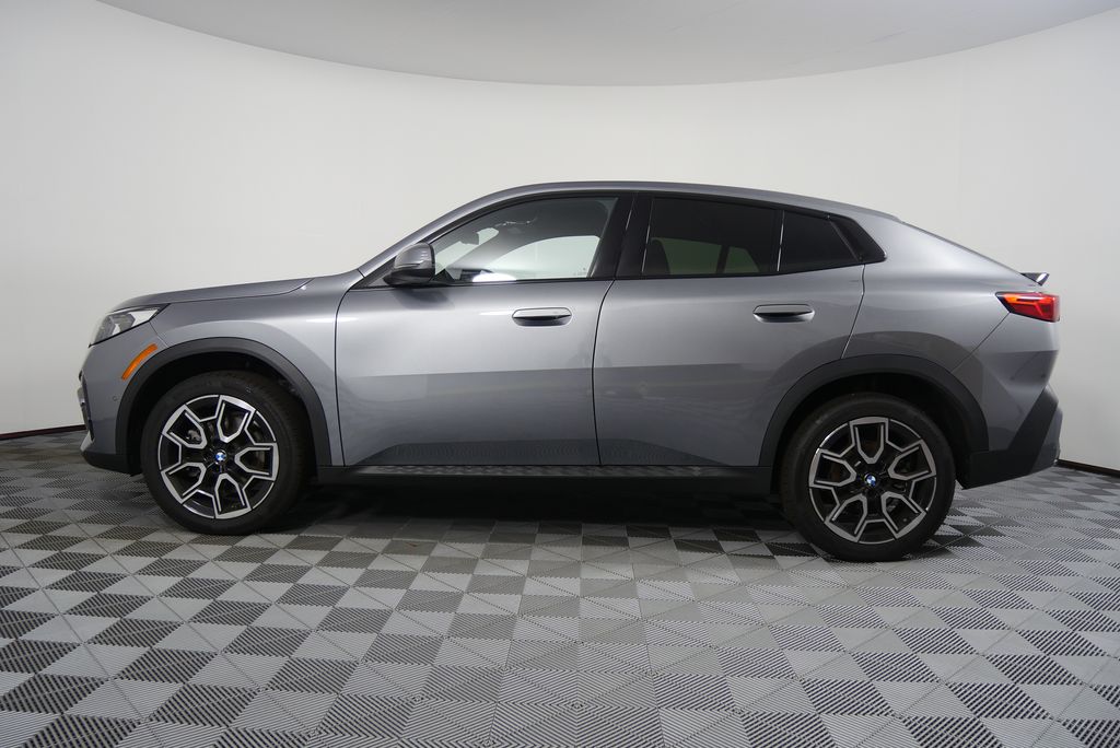 2025 BMW X2 xDrive28i 6