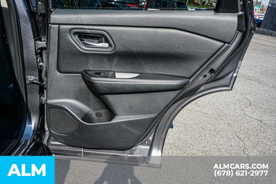 Used 2025 Gray Nissan SV image 53