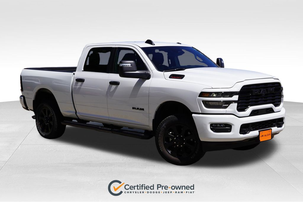 Bright White Clearcoat 2025 RAM 2500 Pickup Truck Four-Wheel Drive 8-Speed Automatic