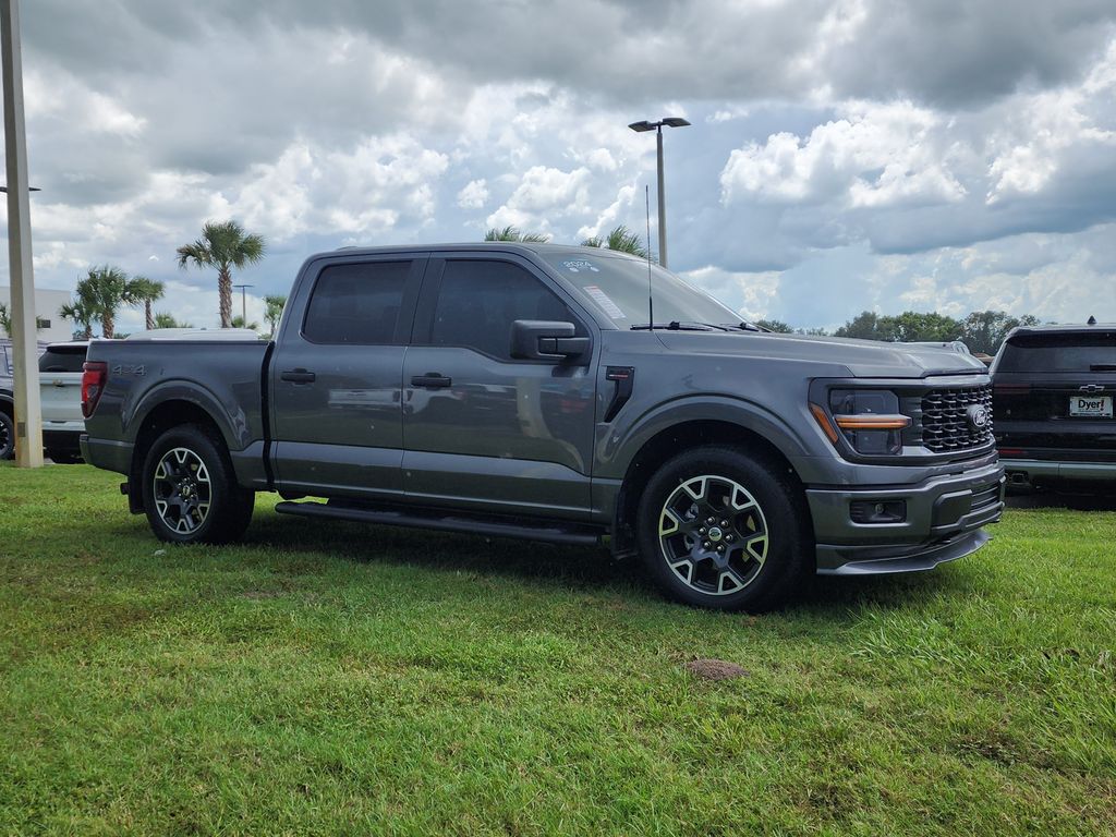 2024 Ford F-150 Gris (Carbonized Gray Metallic) Camioneta Todo terreno Automática