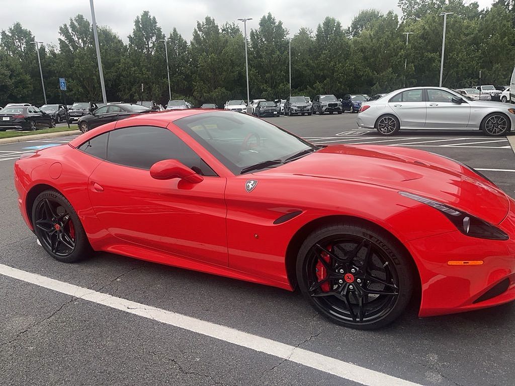 Thumbnail: 2016 Ferrari California - 5