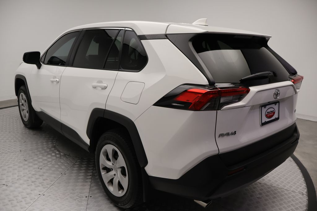 Thumbnail: 2024 Toyota RAV4 - 11