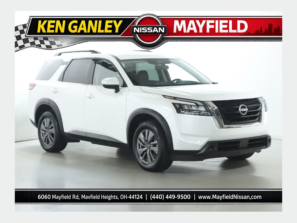 Everest White Pearl Tricoat 2025 Nissan Pathfinder SUV / Crossover Front-Wheel Drive 9-Speed Automatic