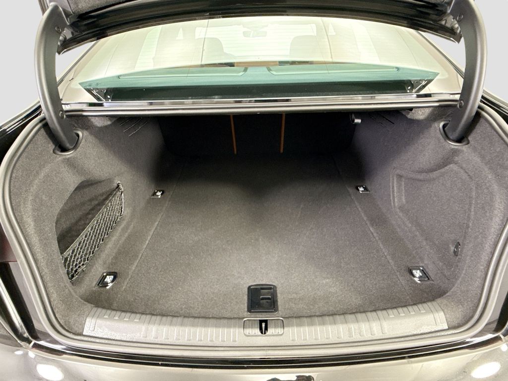 Thumbnail: 2025 Audi A6 - 27