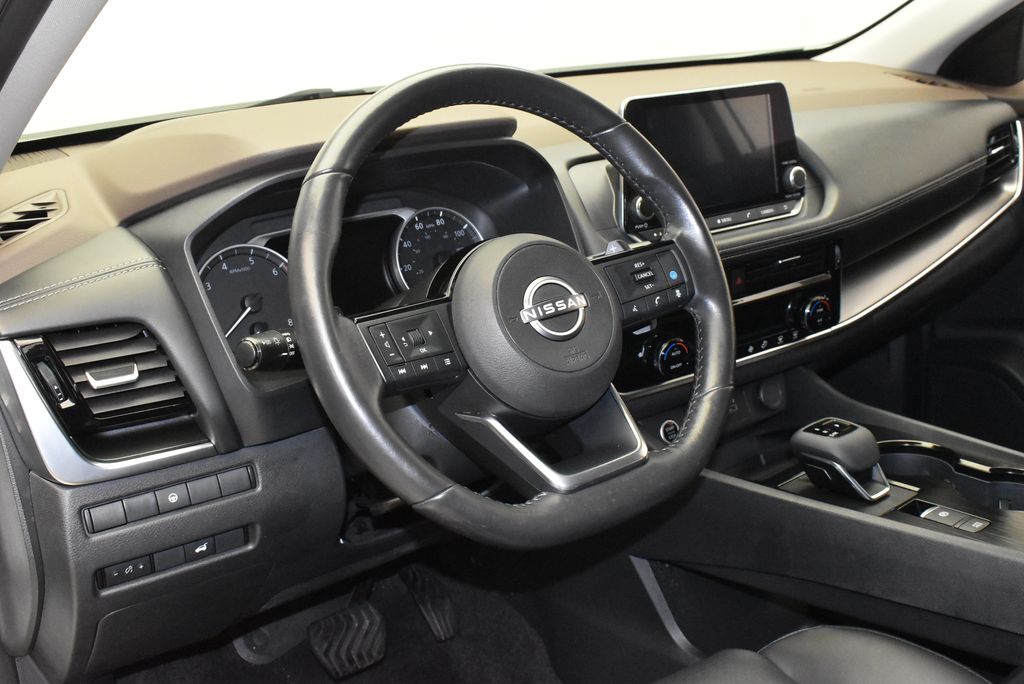 Thumbnail: 2023 Nissan Rogue - 15