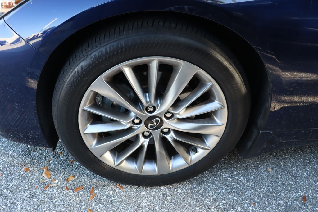 Thumbnail: 2021 INFINITI Q50 - 4