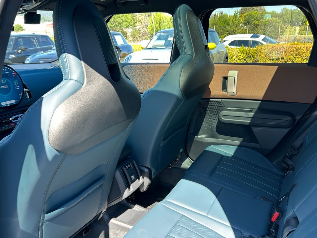 Thumbnail: 2025 MINI Cooper Countryman - 30