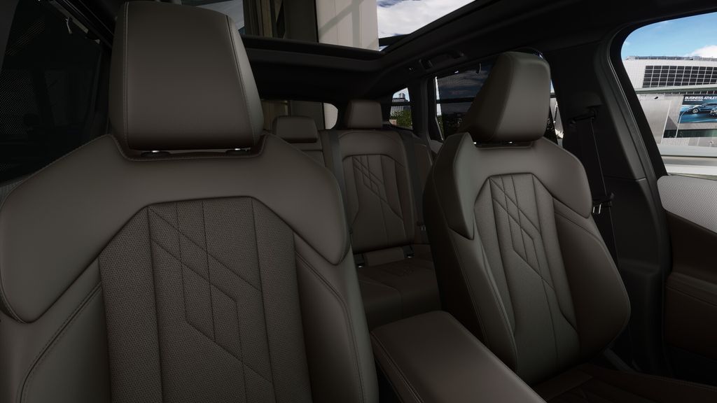 Thumbnail: 2025 BMW X3 - 11