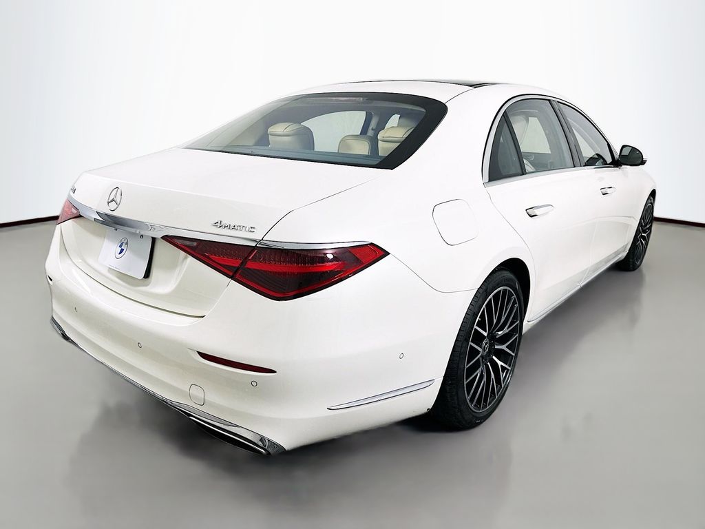 Thumbnail: 2023 Mercedes-Benz S-Class - 5