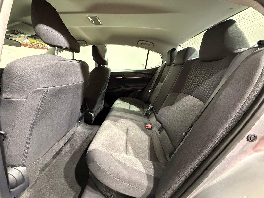 Thumbnail: 2025 Toyota Camry - 17