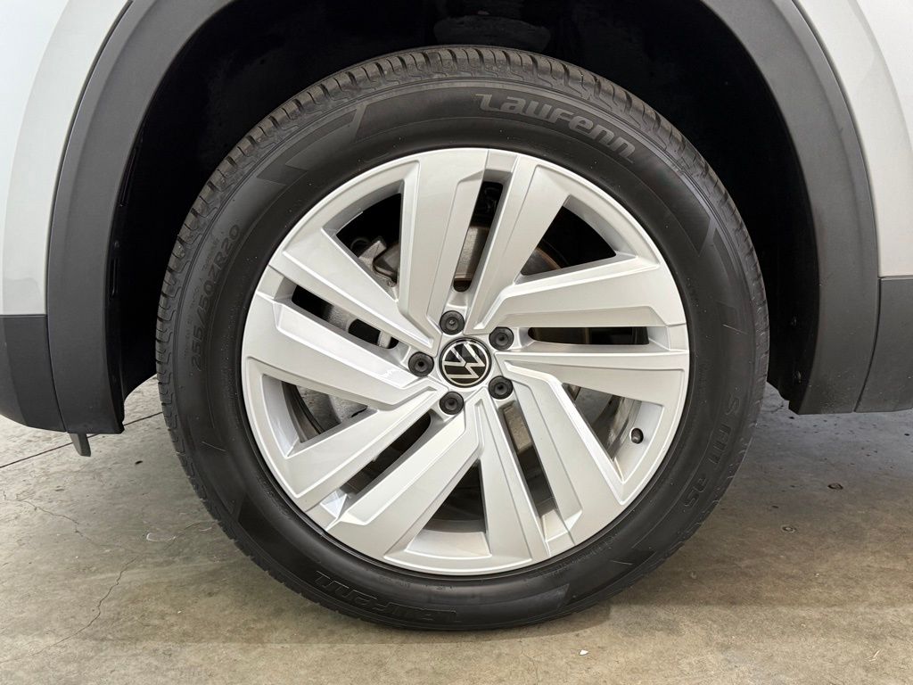 2021 Volkswagen Atlas 3.6L V6 SE w/Technology