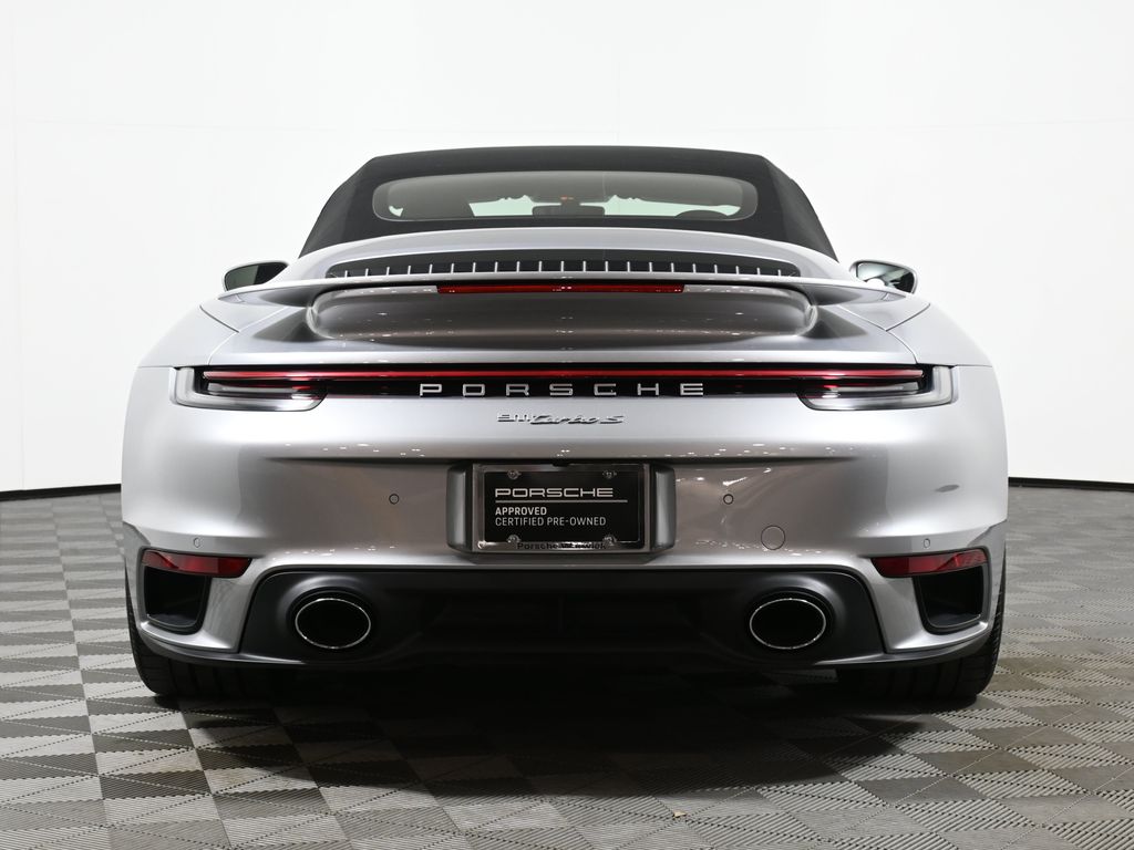 2022 Porsche 911 Turbo S 7