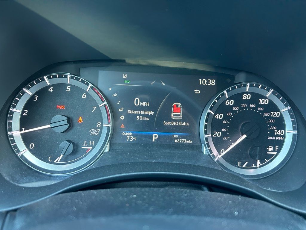 Thumbnail: 2023 Toyota Highlander - 24