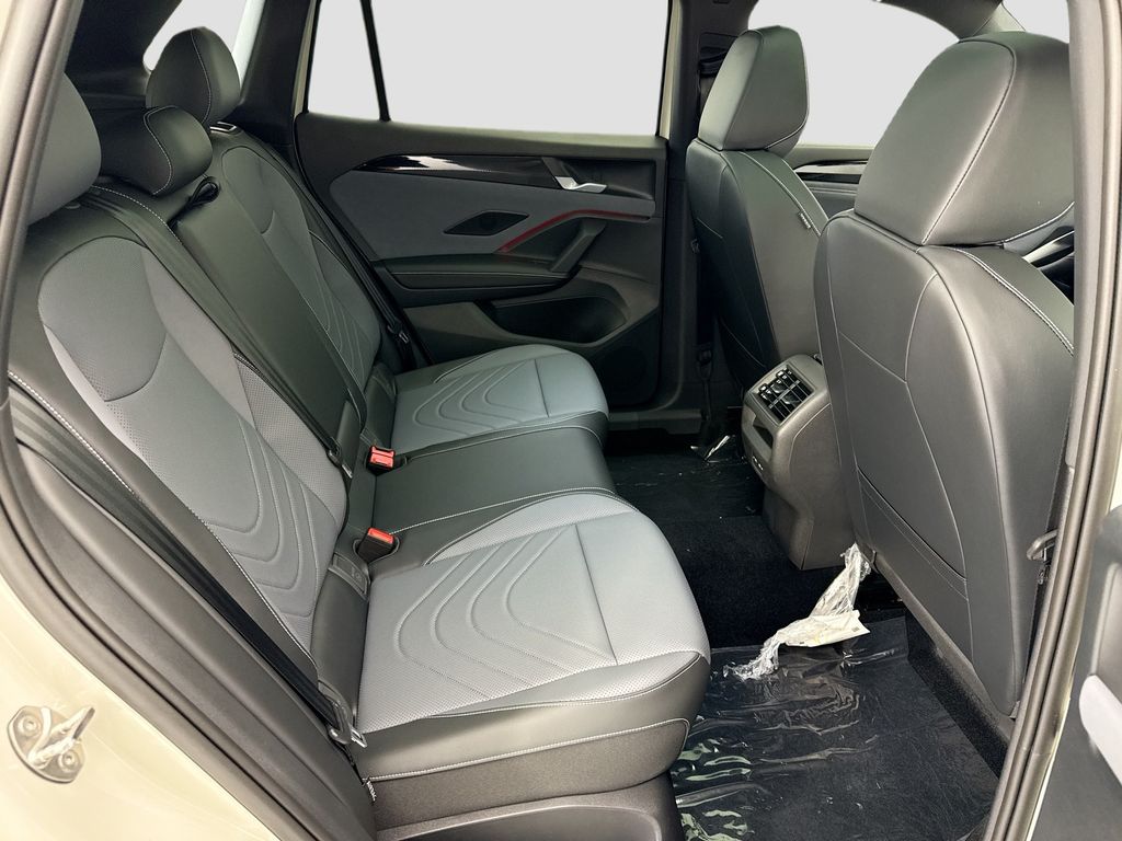 Thumbnail: 2026 Volkswagen Tiguan - 20