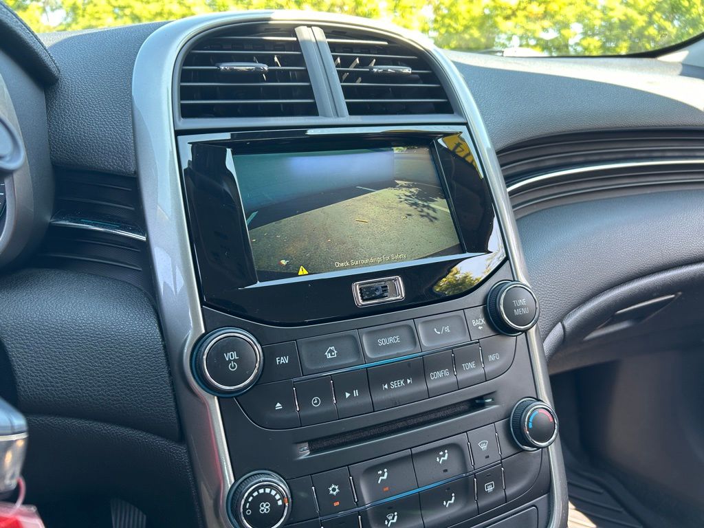 Thumbnail: 2014 Chevrolet Malibu - 29