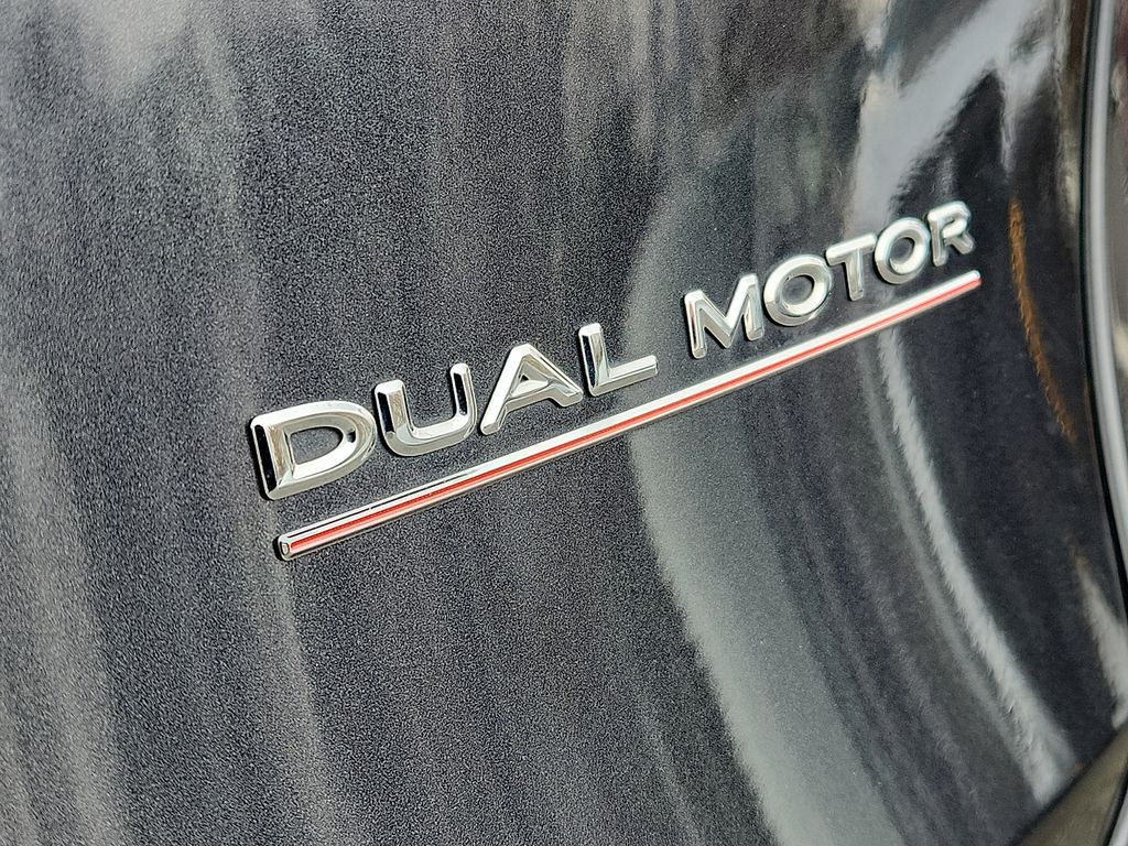 Thumbnail: 2024 Tesla Model Y - 28