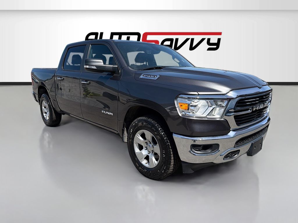 2020 RAM 1500 Big Horn/Lone Star 4x4 Crew Cab 5'7's photo