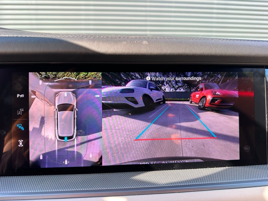 Thumbnail: 2026 Porsche Cayenne - 30