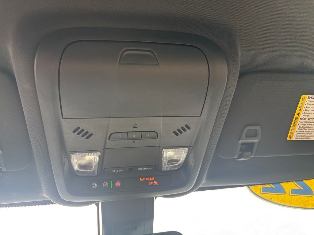 Used 2022 Chevrolet Equinox SUV