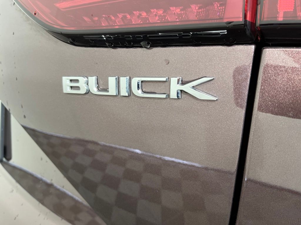 Thumbnail: 2025 Buick Envision - 17