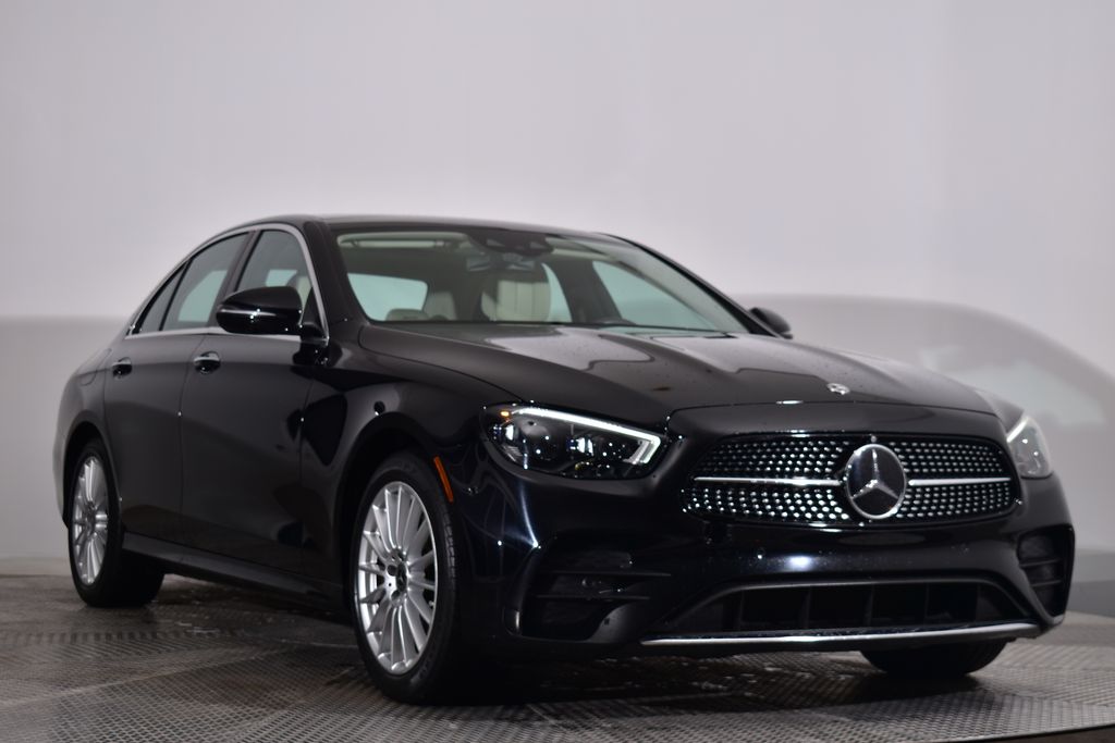 Thumbnail: 2023 Mercedes-Benz E-Class - 7