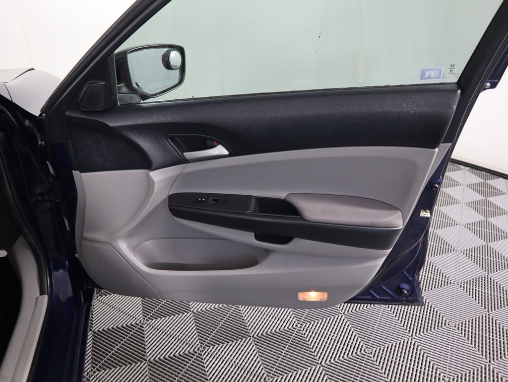 Thumbnail: 2012 Honda Accord - 24