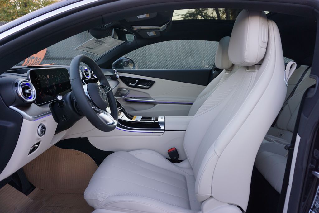 Thumbnail: 2026 Mercedes-Benz CLE - 9