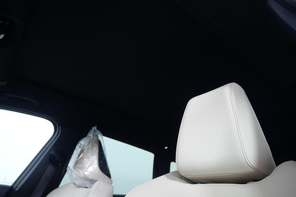 Thumbnail: 2025 BMW X3 - 13