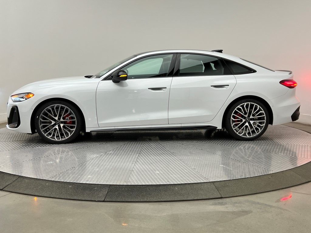 Thumbnail: 2025 Audi S5 - 3